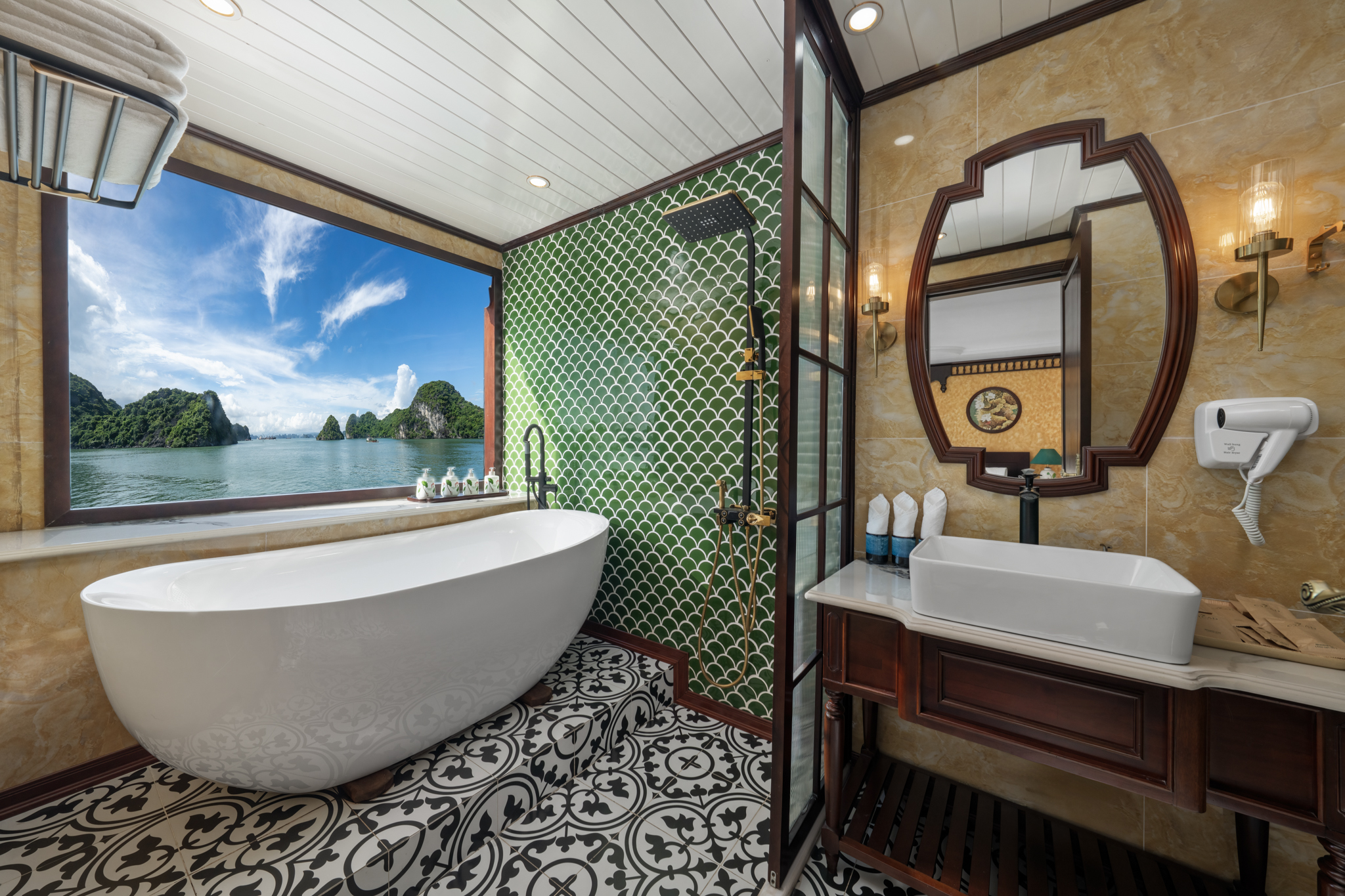 Bathtub Bathtub