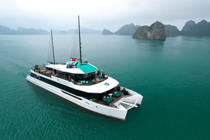 du thuyền 5 sao hạ long 1 ngày